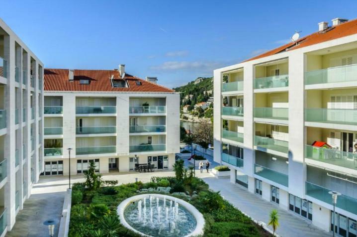 Beachfront Luxury Complex 2Bd Sunset Apartment Дубровник Екстер'єр фото